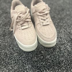 Women’s Nike’s 