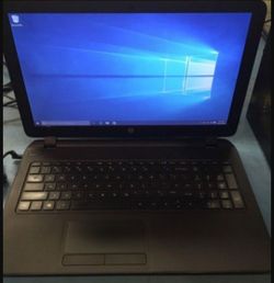 TouchScreen HP 16 inch Laptop Windows 11