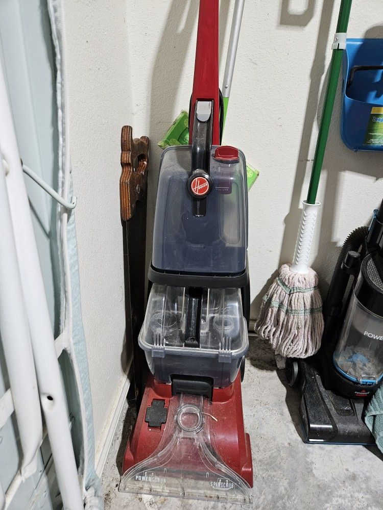 Carpet Cleaner