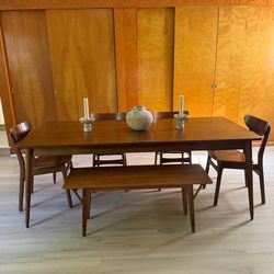 West Elm Scandinavian Mid-Century Dining Set – Table, 4 Chairs & Bench