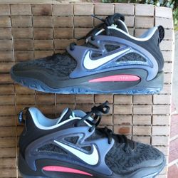 Nike KD15 Men Size 5.5 Kevin Durant Shoes