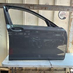 2016 - 2022 BMW 740i 750i Front Passenger Door 