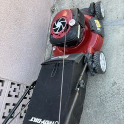 Craftsman Push Mower 6.5 Hp. 190cc.  Perfectly Working Condition Tested Before Buy It.  160$$ Cash 