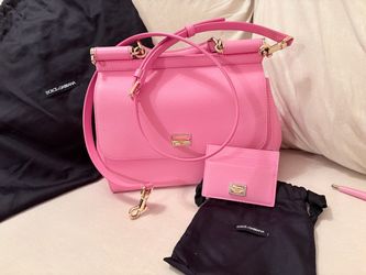 Pink Dolce&Gabbana purse with matching wallet