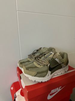 Nike Vomero Neutral Olive