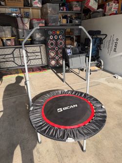 Foldable trampoline
