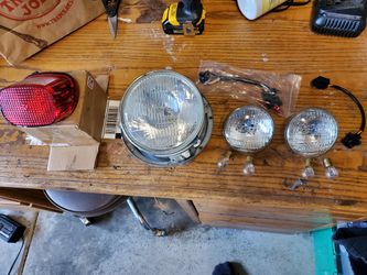 97-07 stock complete Harley Light Assembly