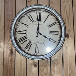 Rustic clock