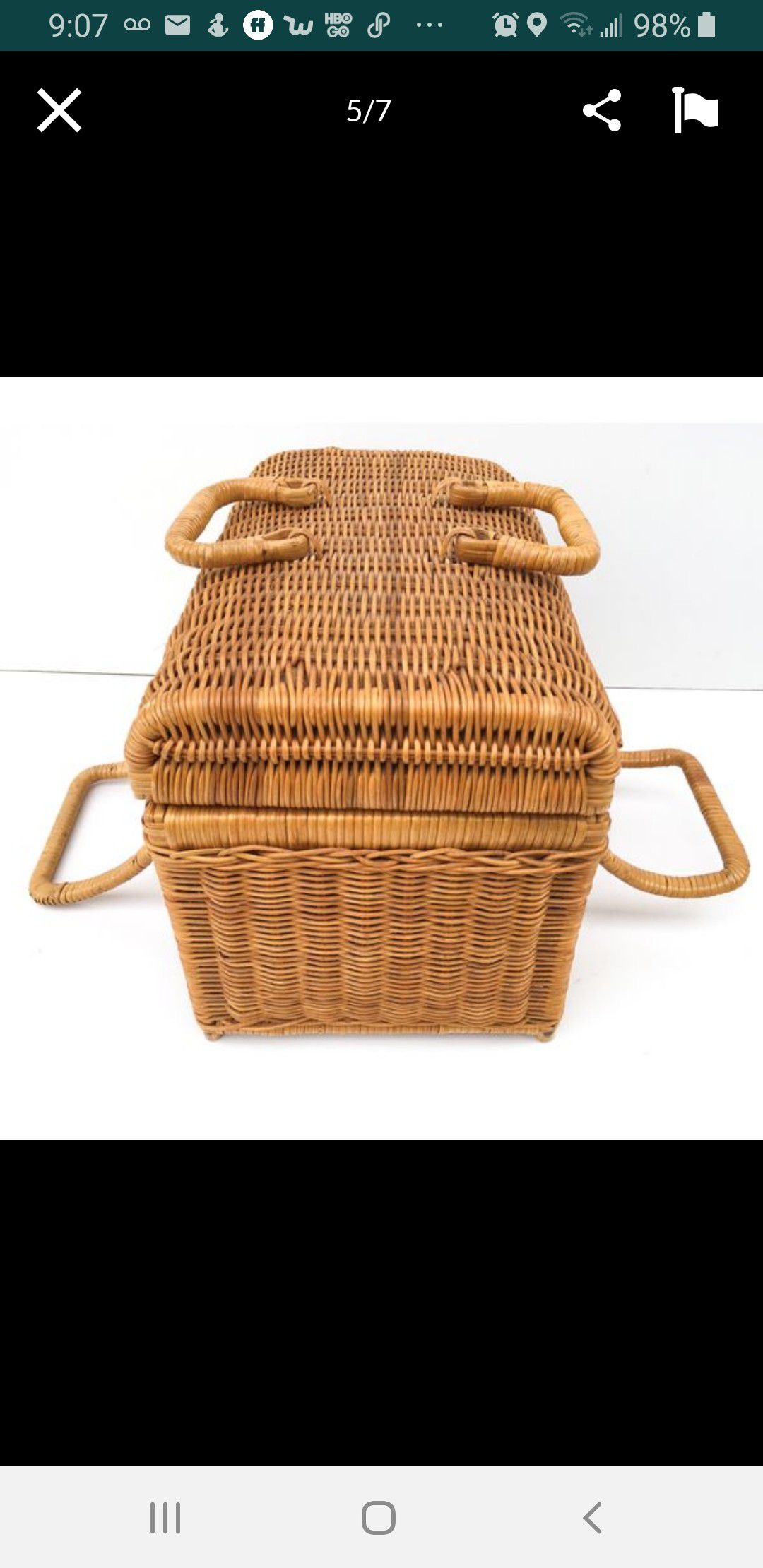 Beautiful wicker basket/purse