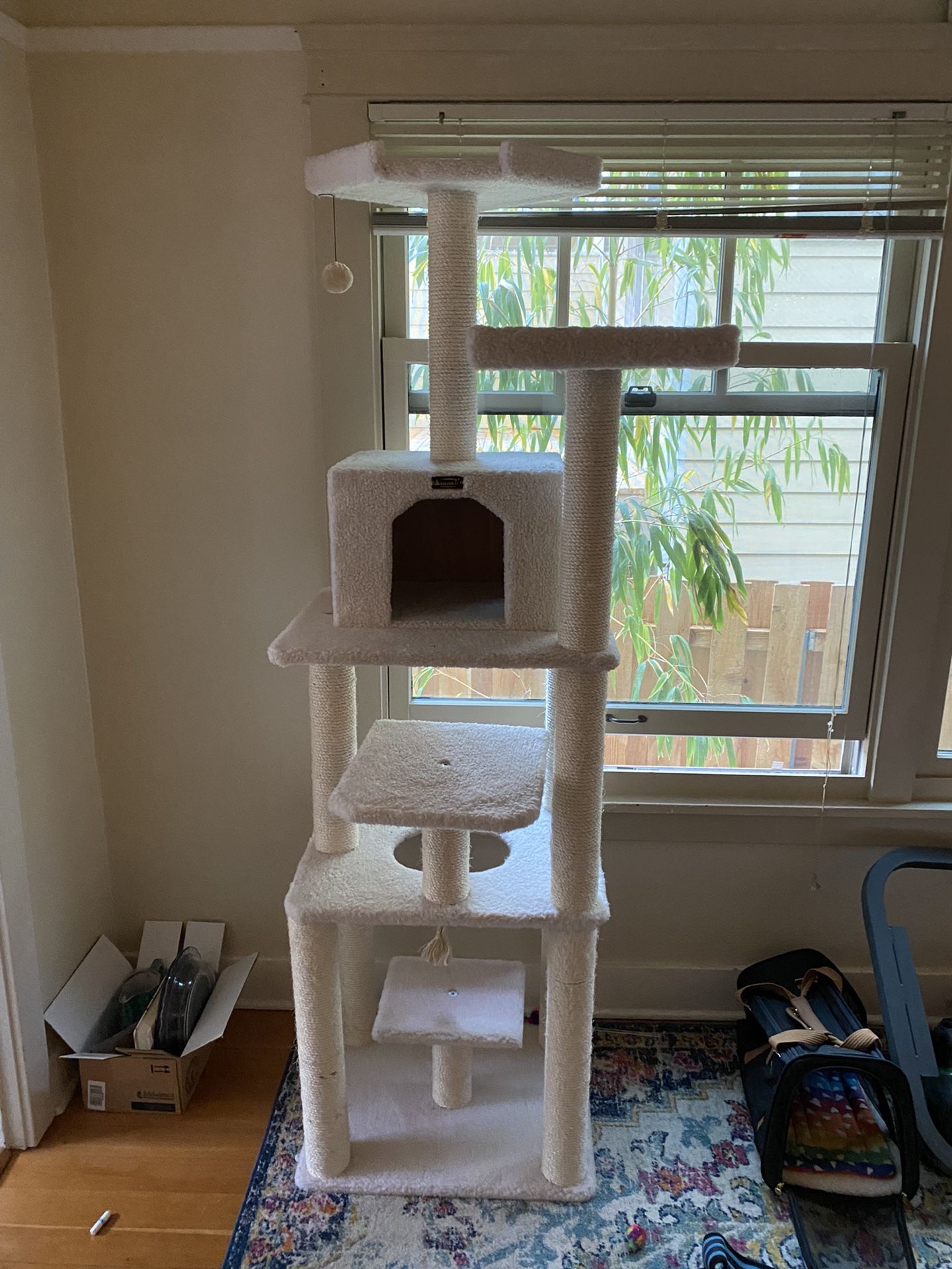 Large Cat Tree