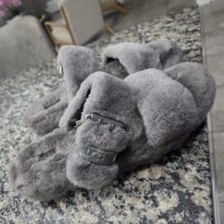 UGG Fuzz Yeah Slide Sandal Size 10