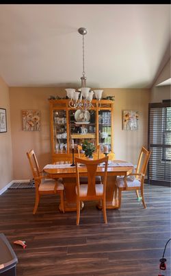 Dining Room Set with China Cabinet