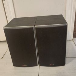 Polk Audio monitor Series 30 speaker set in black veener