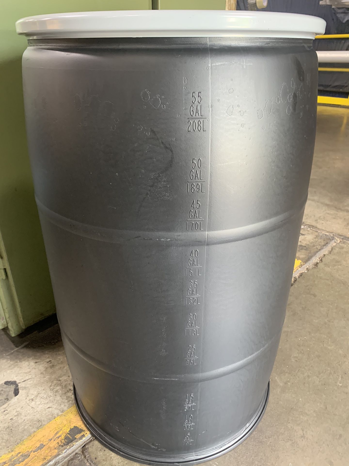 55 gallon clean barrels ready to use for anything rain, water, septic, dog house, storage, shipping, compost, tie downs , floats dock