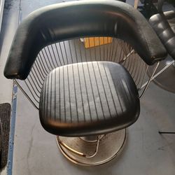 Barber Chairs 