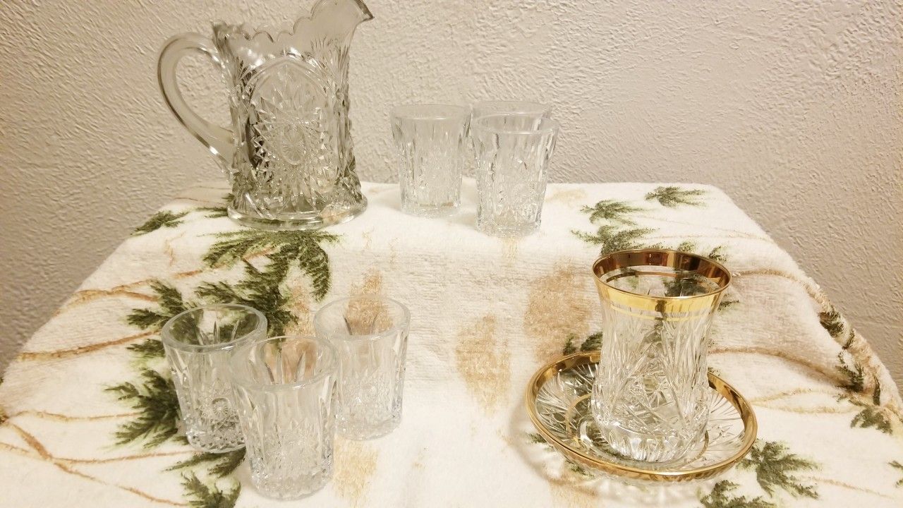 Vintage glass set