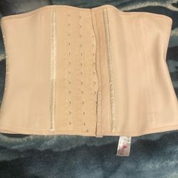 Ann Michell Hourglass Petit Corset