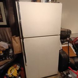 Refrigerador For Sale