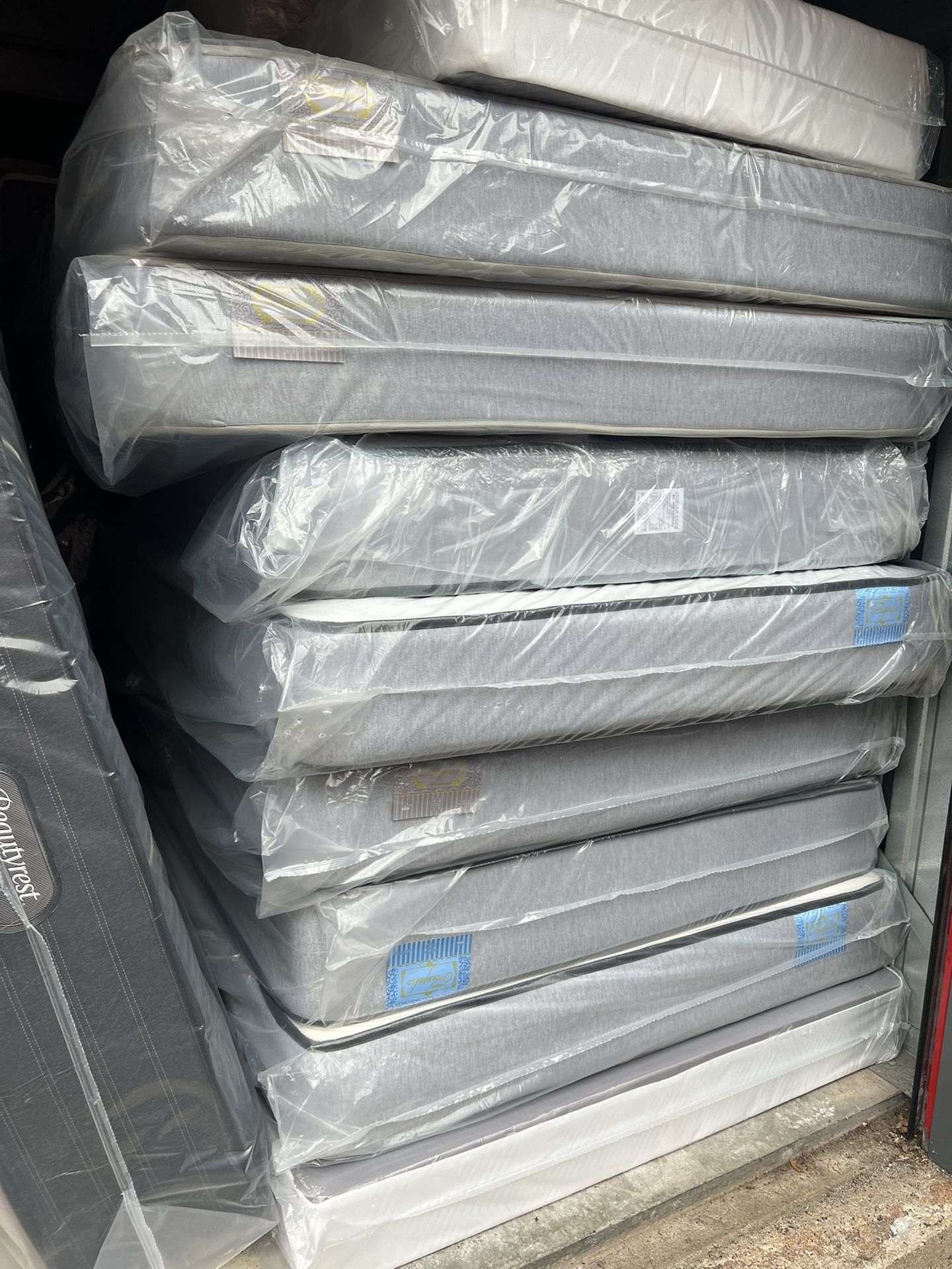 Twin Size Mattress For Sale