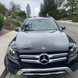 2019 GLC 300 Mercedes- Benz 