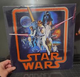 Star Wars 2014 26-minth Wall Calendar BNIP 