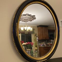 Beautiful gorgeous antique mirror