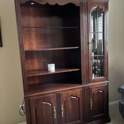 2 Piece Book Shelf/Glass cabinet By Thomasville