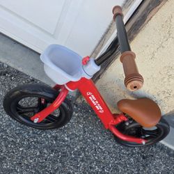 BALANCE BIKE. 