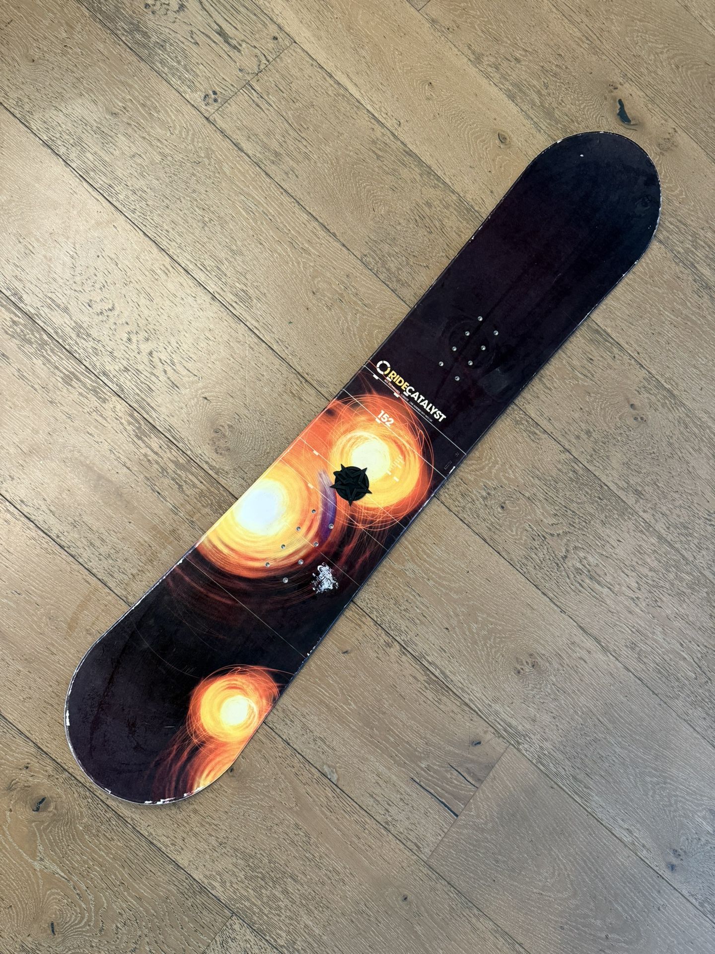 152cm Ride Snowboard