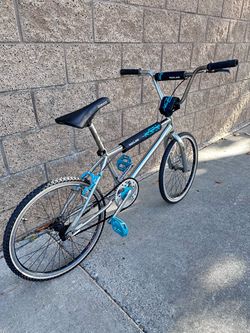 Redline RL340 BMX MID School
