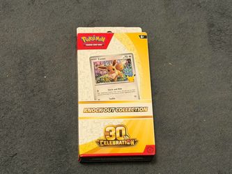 Pokémon 30th Celebration Knock Out Collection
