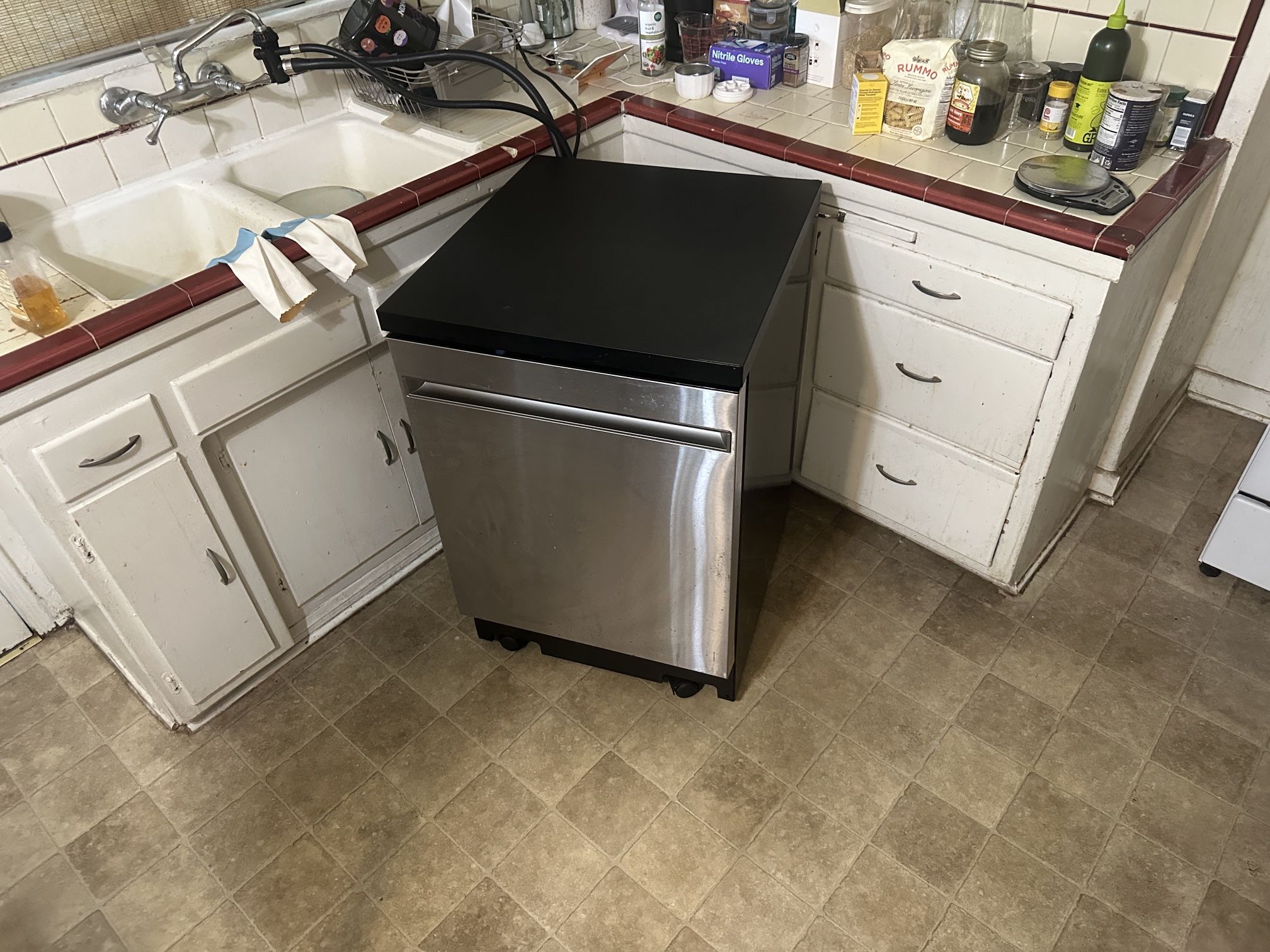 GE Portable Dishwasher - Moving Sale
