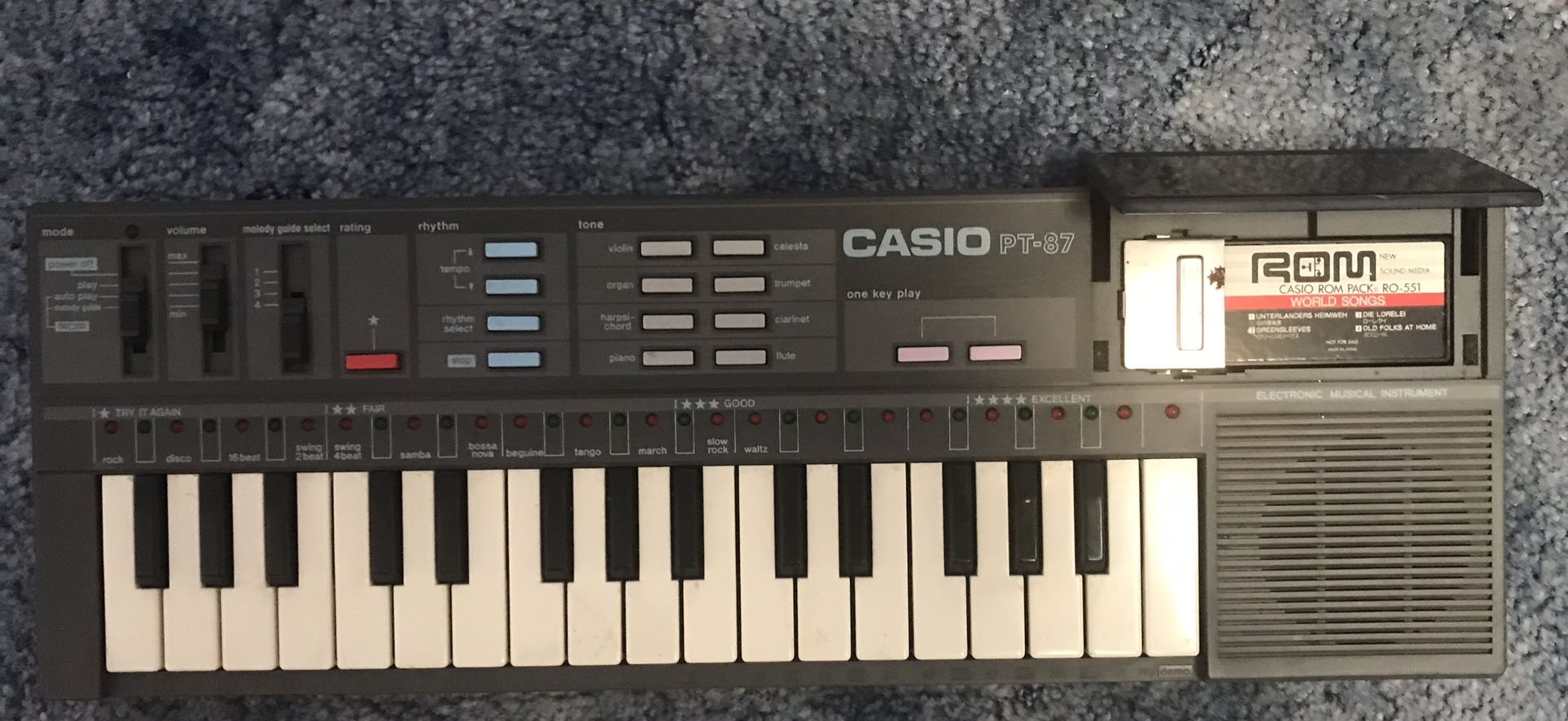 Keyboard- Vintage Casio PT-87 Mini Keyboard