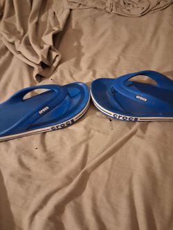 Crocs Flip Flop Sandals Blue size 12