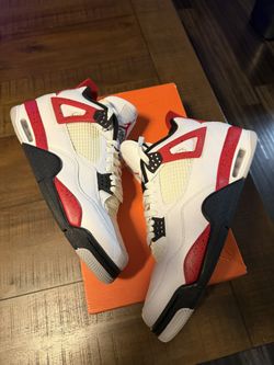 Fire red 4s (size 13)