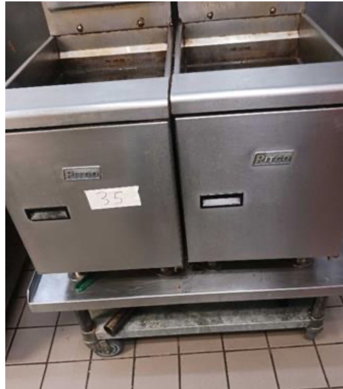 2 Pitco fryers Hi Volume Gas Working Good