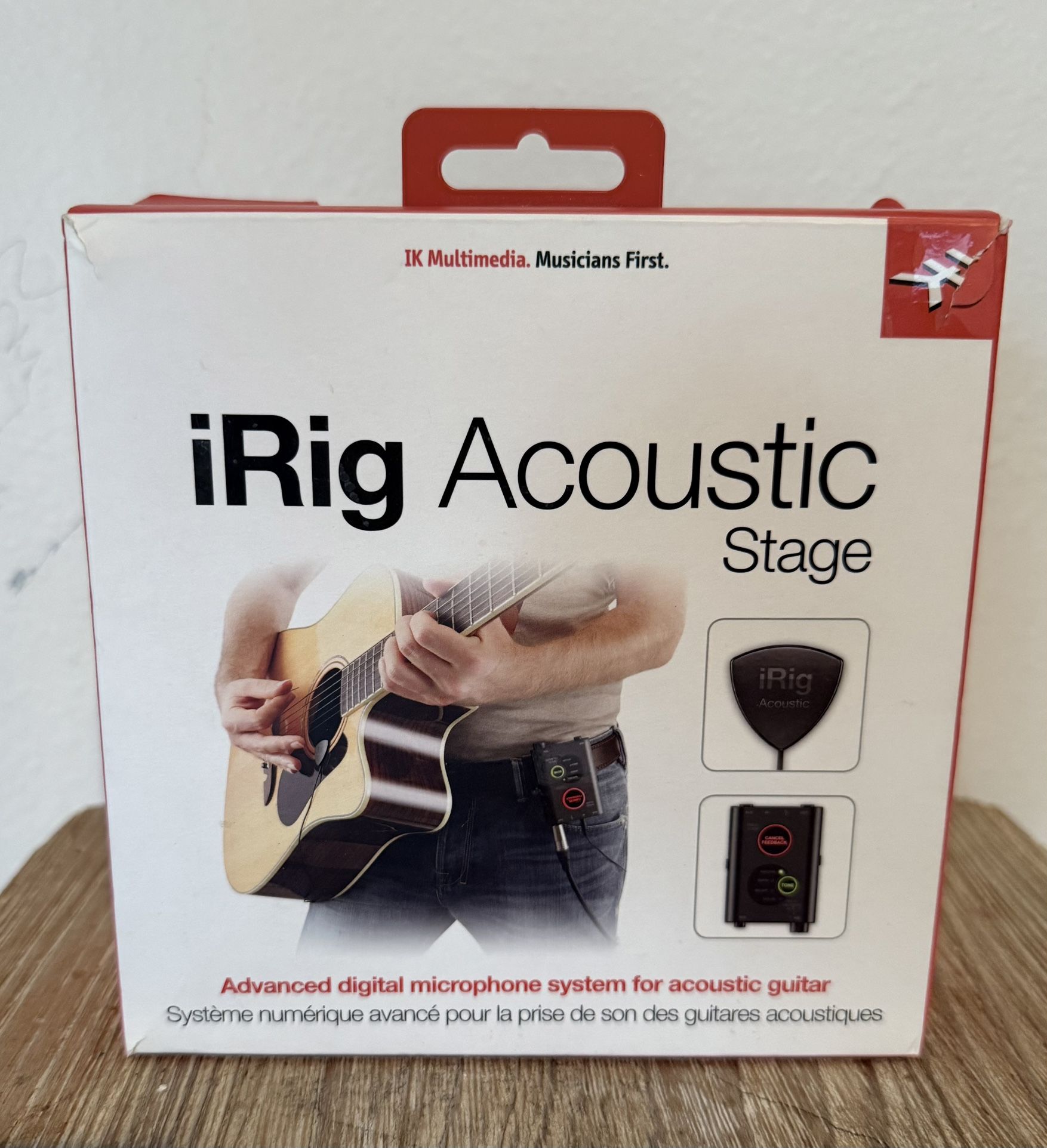 IK Multimedia iRig Acoustic Stage Digital Microphone System for Acoustic Guitar