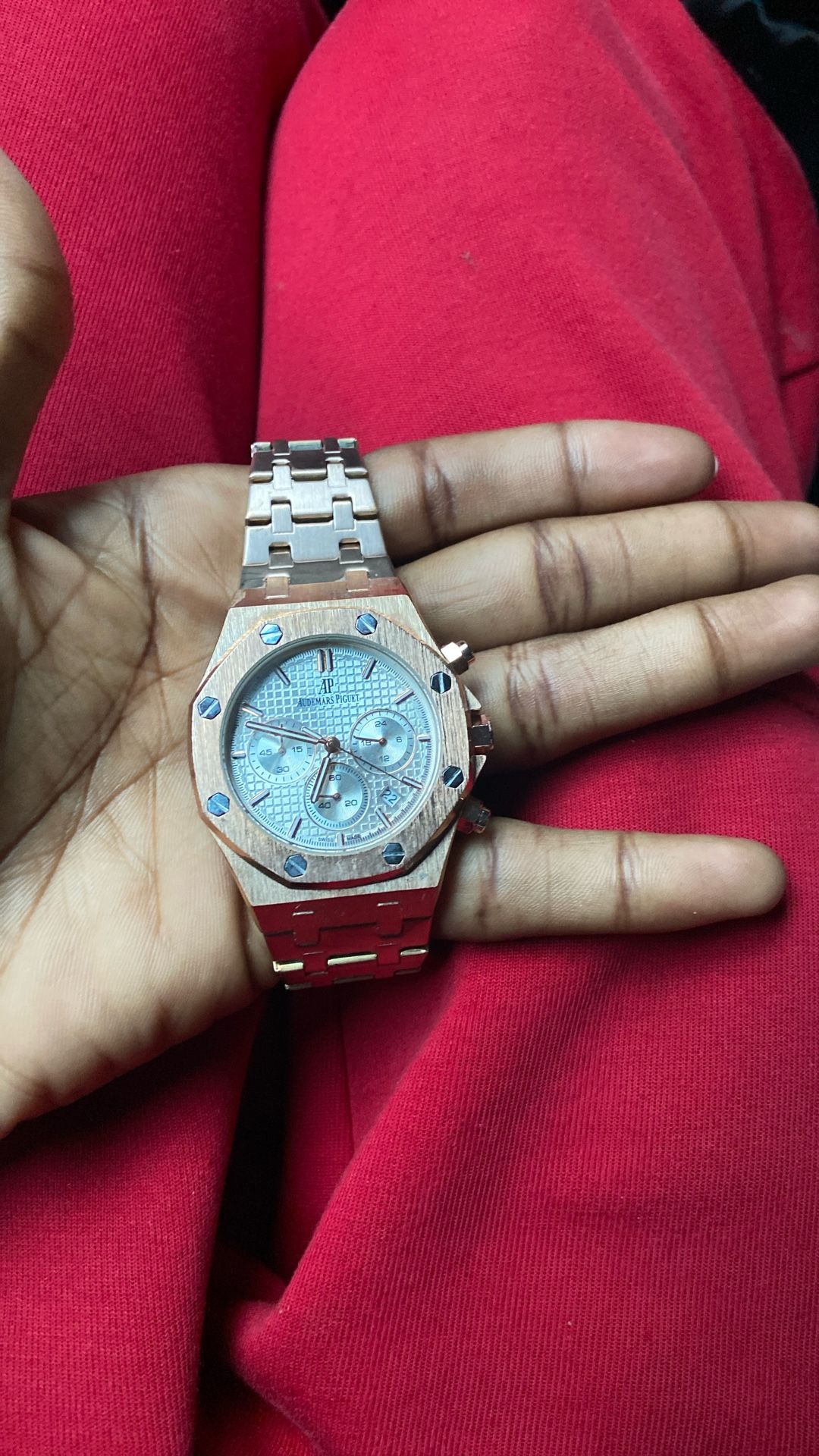 Rose Gold Ap
