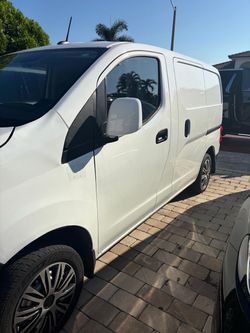 VAN Nissan NV200 SV, Wheelchair / Handicap Lift Van
