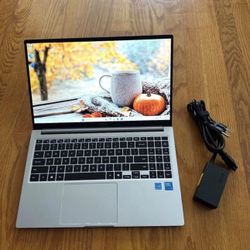 15.6 inches Samsung NP750XGK Laptop Win11 Ultra 7 150U 10-Cores @1.8Ghz RAM 16Gb Nvme 512Gb Microsoft Office - Product 2024 