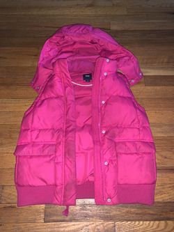 Girls/Women Old Navy Puffer Vest