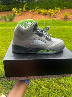 Jordan 5s for sale size 6.5y