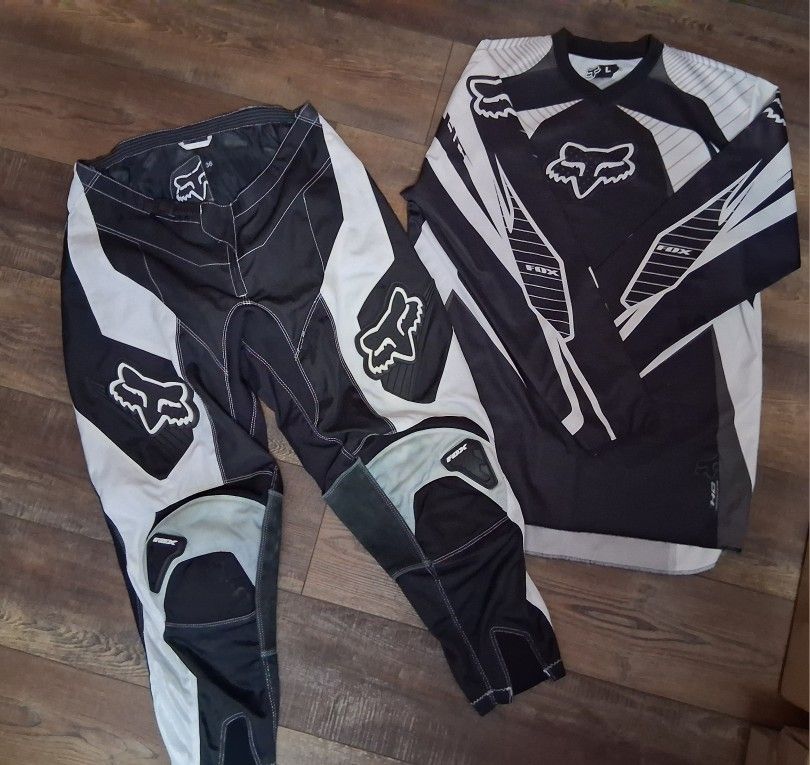 Fox Riding Set