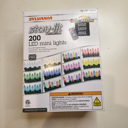 New - Sylvania 200 LED Mini LIGHTS Stay-Lit Platinum