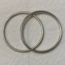 BEAUTIFUL DIAMOND CUT STERLING SILVER BANGLE BRACELETS  (Made In Italy)