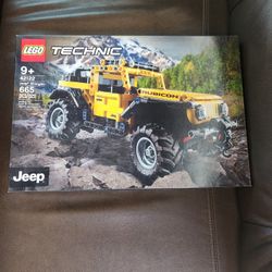 Lego Jeep #42122 New 