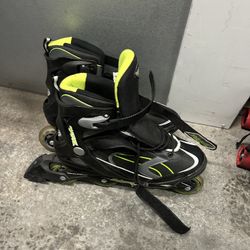 Roller Skates Size 4 And Size 12