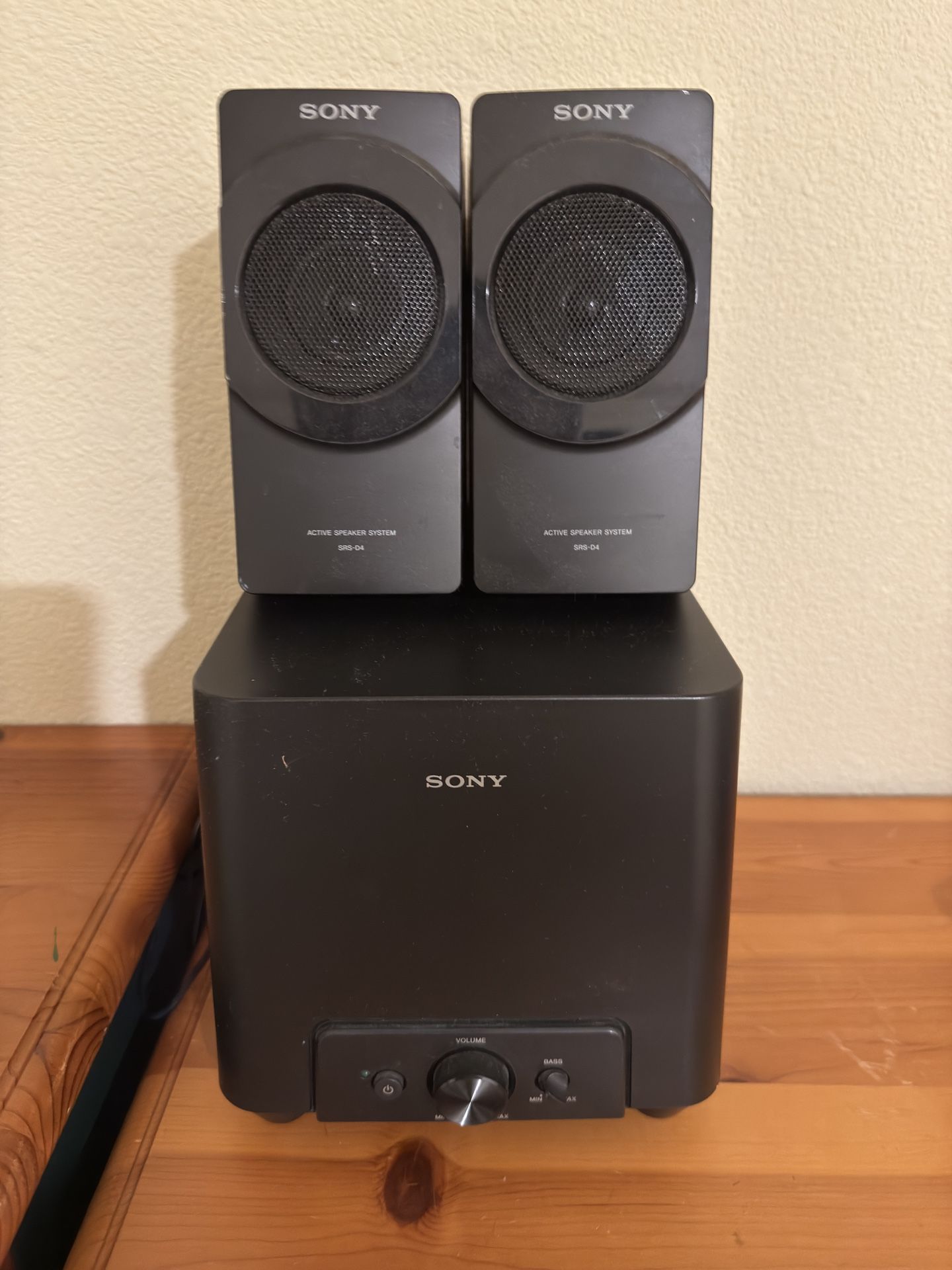 SONY- ACTIVE SPEAKER SYSTEM