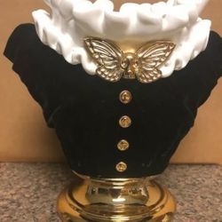 Bath and Body Headless woman candle holder