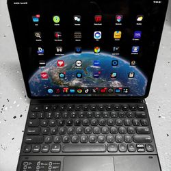 Ipad Pro 12.9 Inch M2 256 Gb With Rgb Keyboard Case